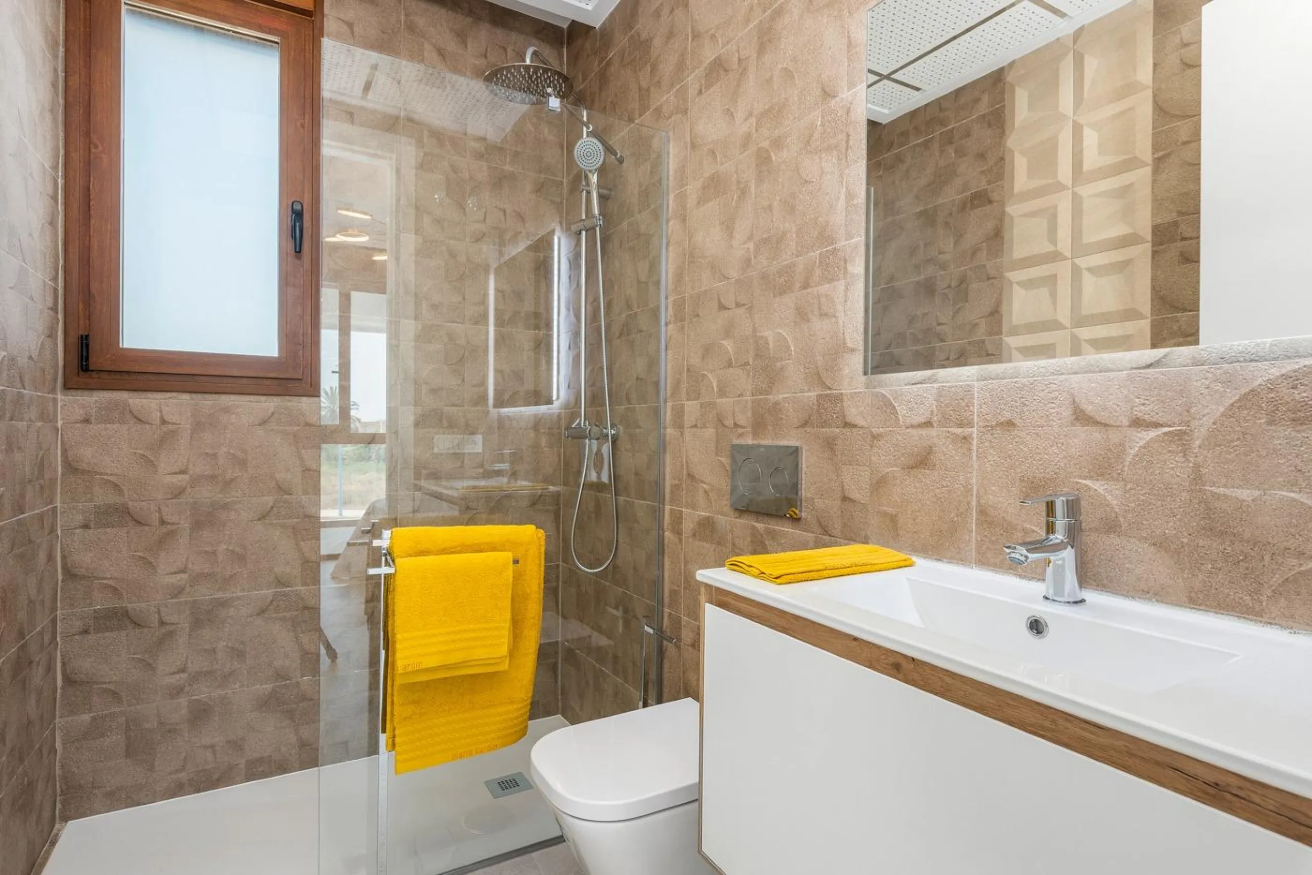 OBRA NUEVA EN VERA PLAYA. VILLAS LAGUNA AZUL. 230M2 PARCELA. 3 DORM. 3 BAÑOS.