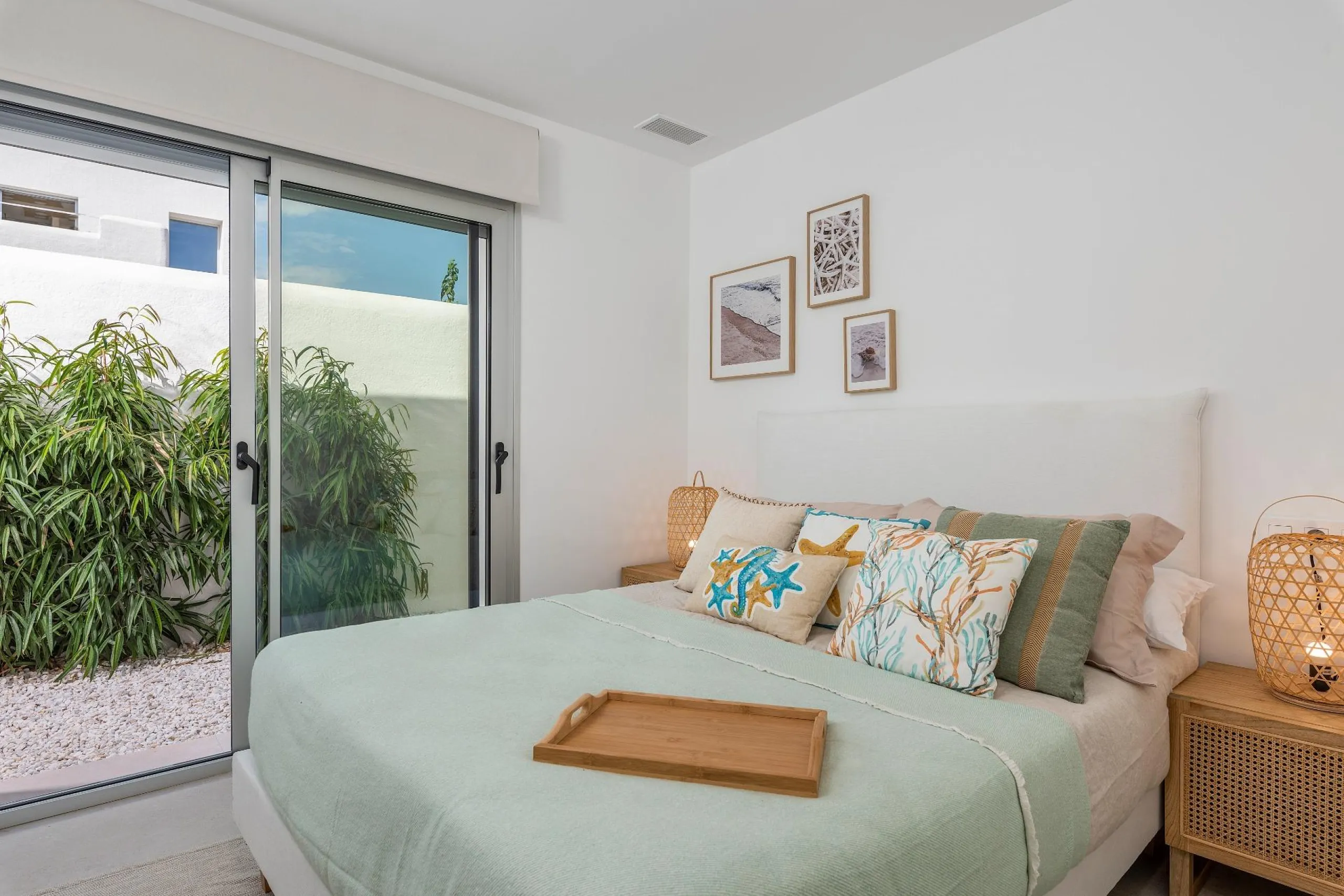 OBRA NUEVA EN DOLORES. VILLAS DE LUJO (SANTORINI) 3 DORM. 2 BAÑOS. PARCELA 260 M2. GARAJE+PISCINA.