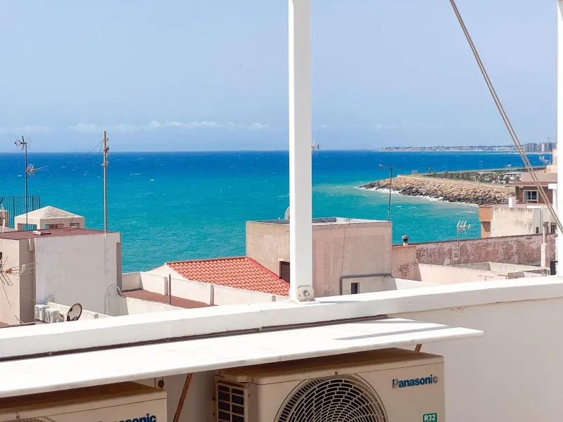Luxurious Penthouse in Torrevieja with Breathtaking Seaview!