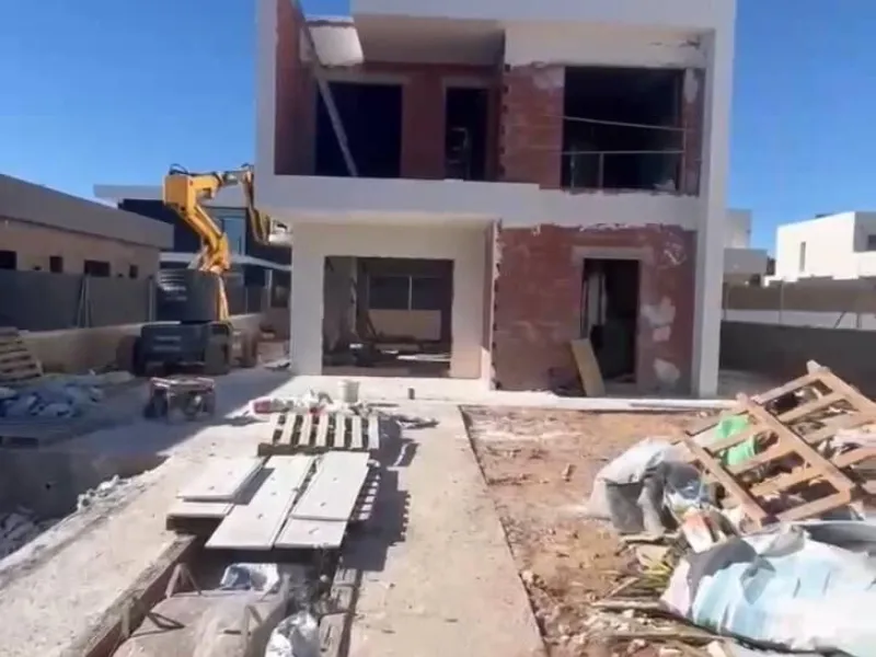 Прекрасный дом с видом на горы