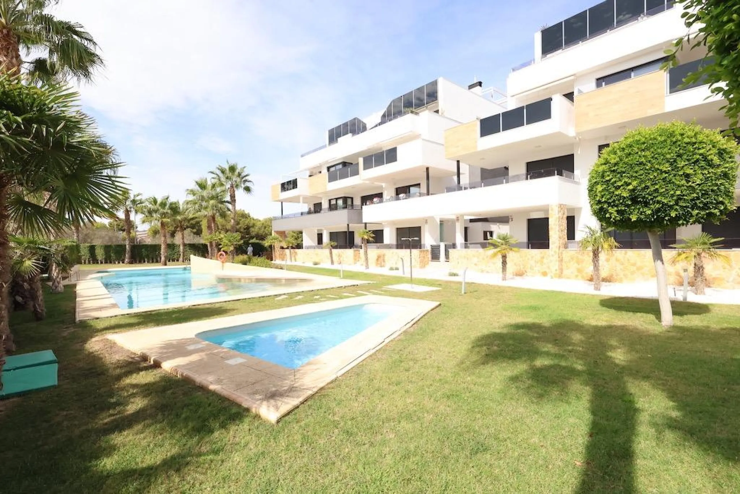 Modern Apartment in Residential Amanecer 3