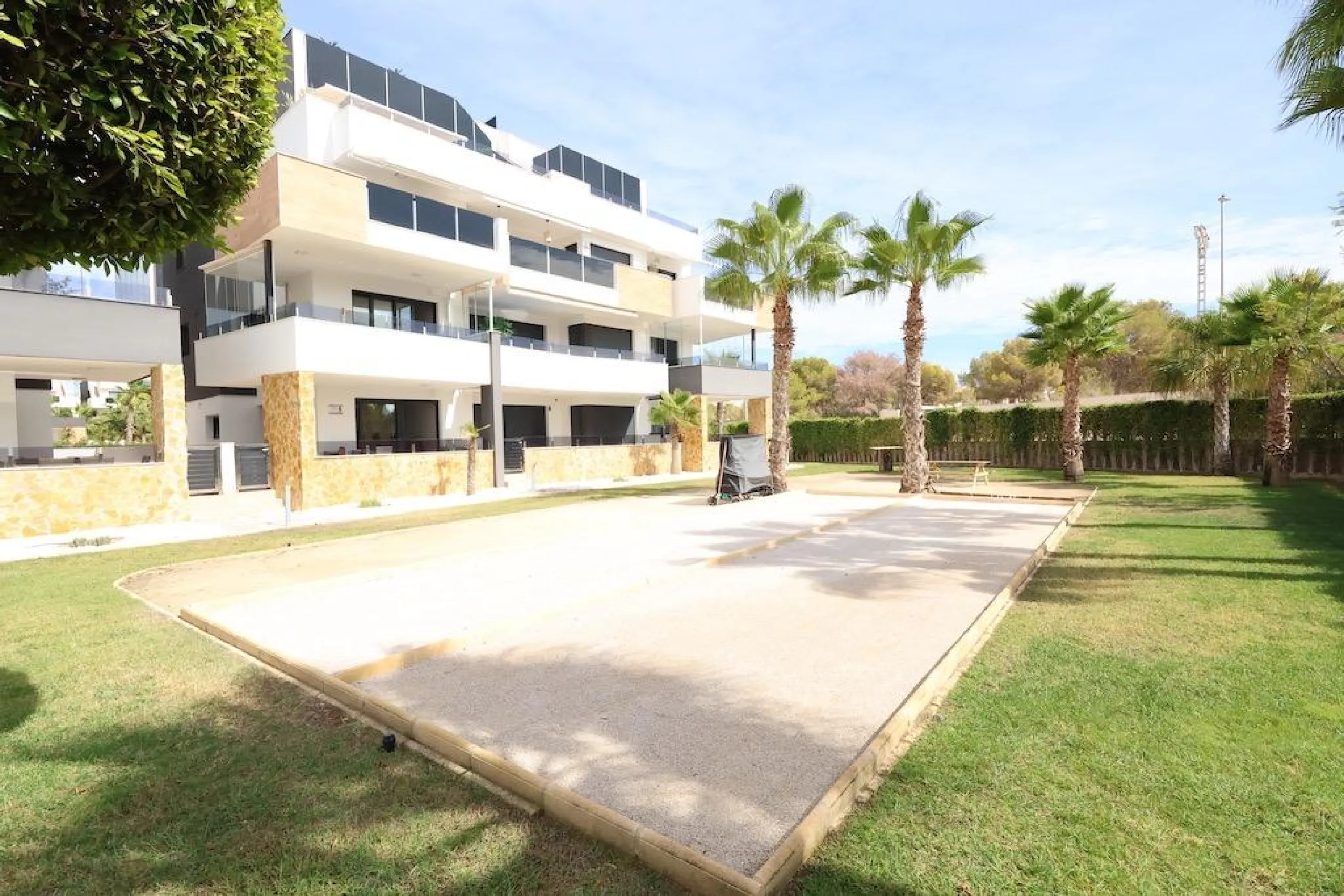 Modern Apartment in Residential Amanecer 3