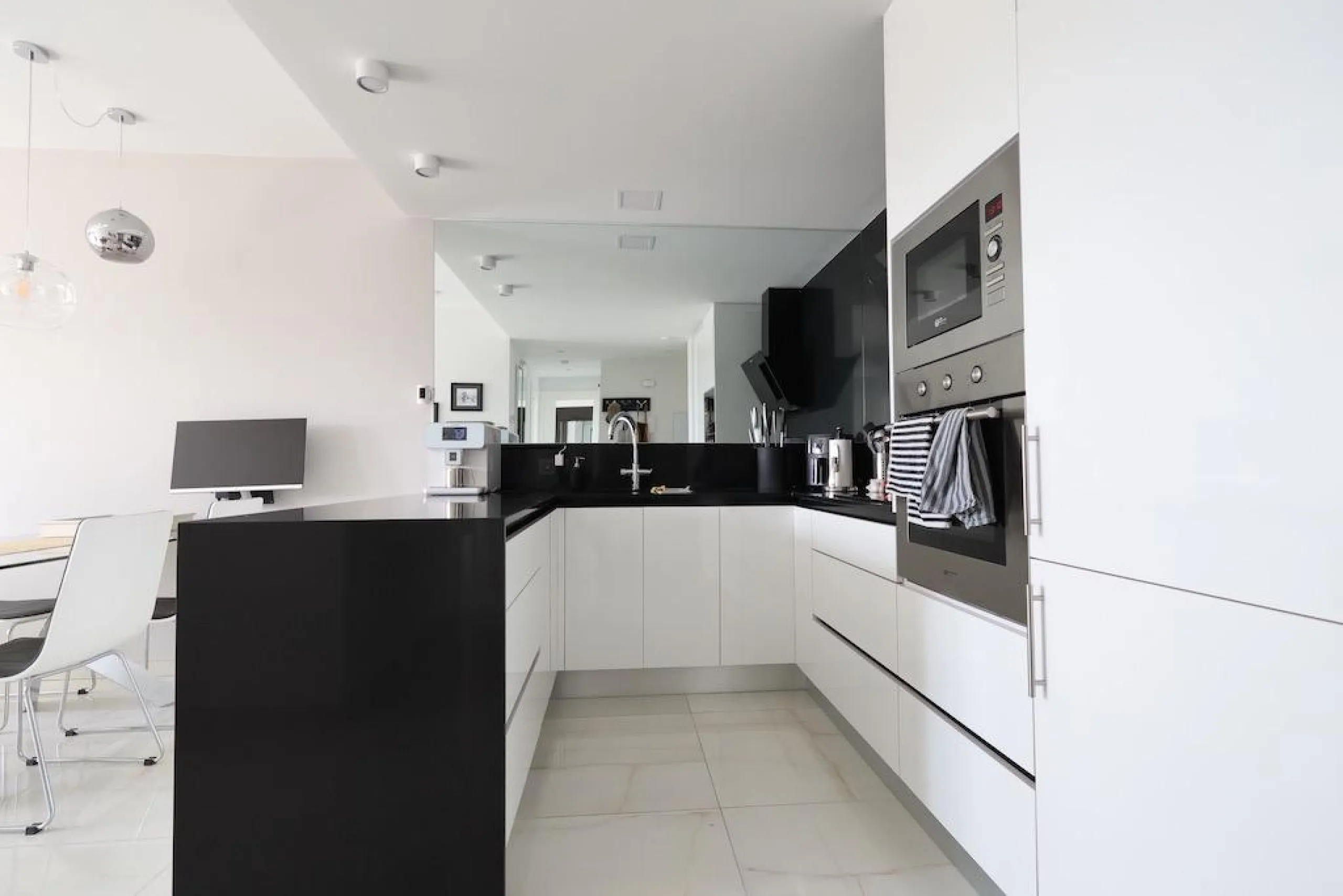 Modern Apartment in Residential Amanecer 3