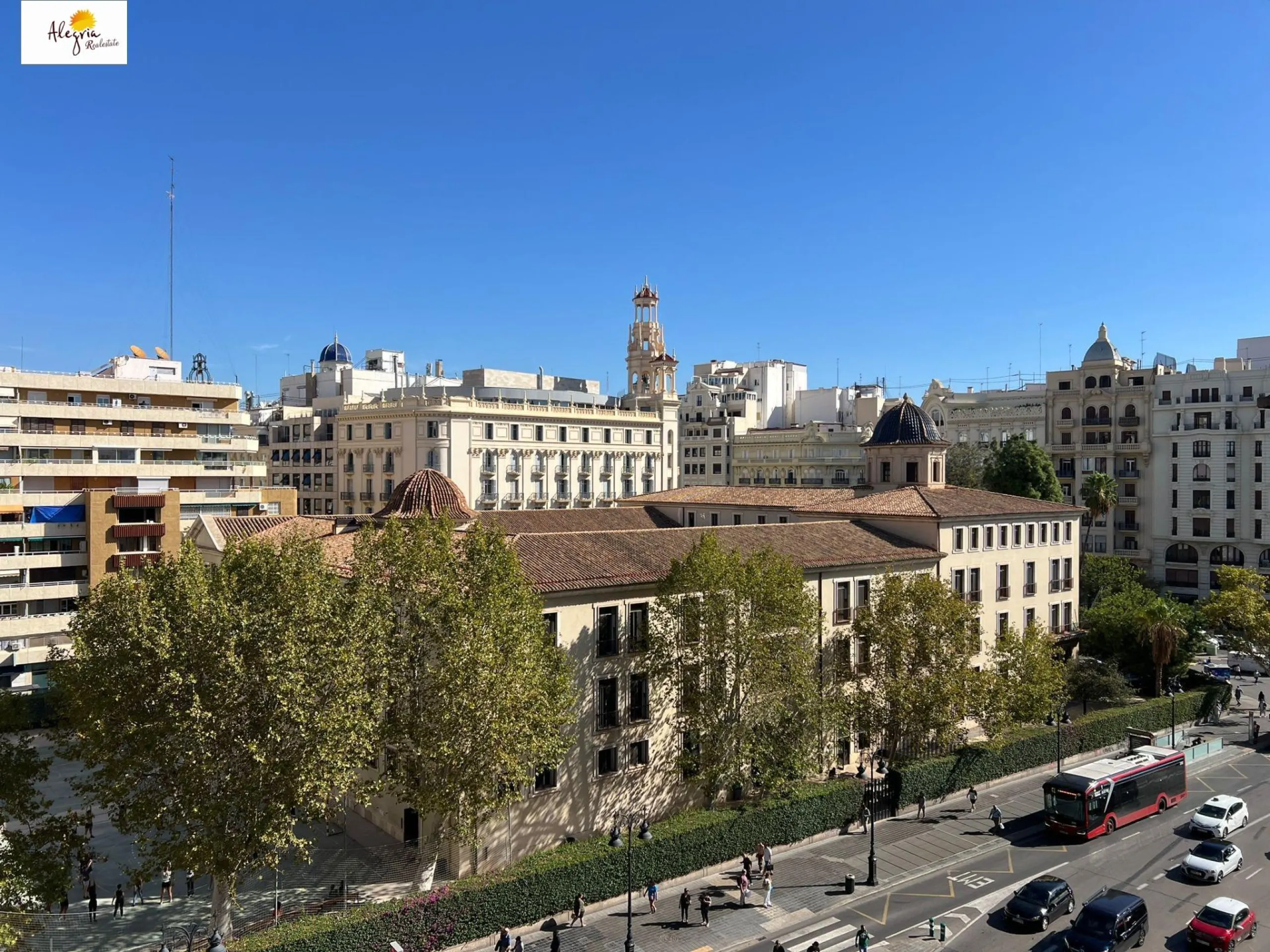!!! EXTRAORDINARIO DUPLEX EN CENTRO HISTORICO DE VALENCIA