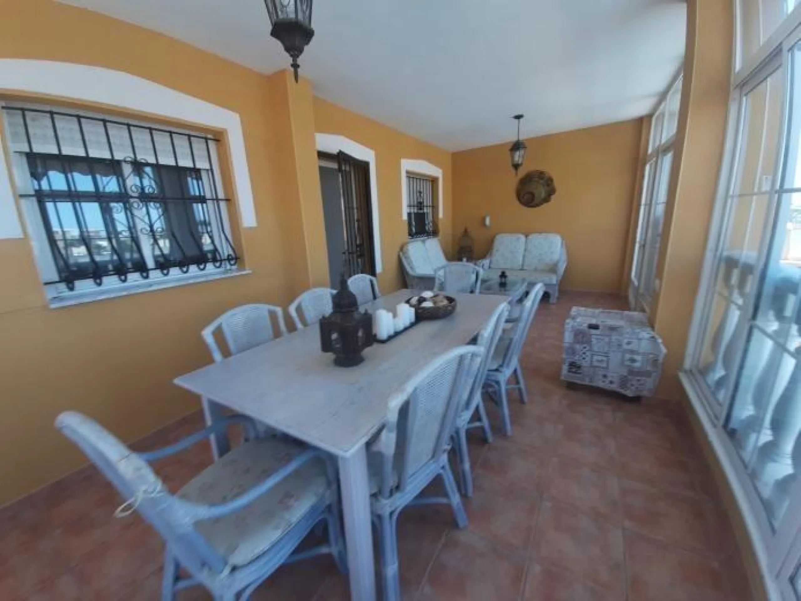 ESPECTACULAR CHALET DE 6 DORMITORIOS Y 4 WC EN AGUAS NUEVAS