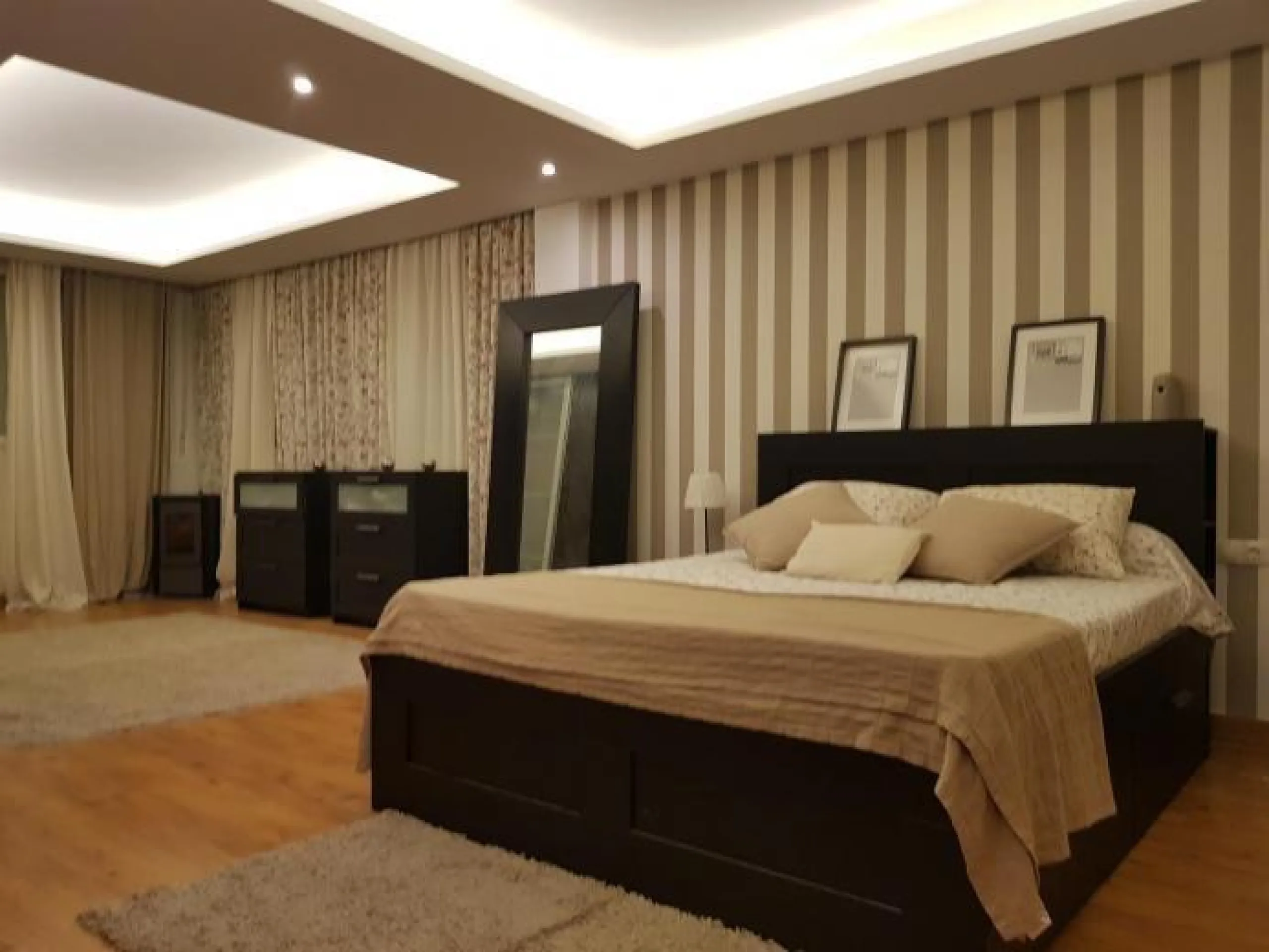 ESPECTACULAR CHALET DE 6 DORMITORIOS Y 4 WC EN AGUAS NUEVAS