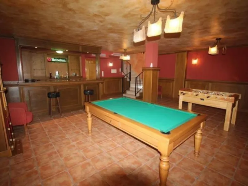 ESPECTACULAR CHALET DE 6 DORMITORIOS Y 4 WC EN AGUAS NUEVAS