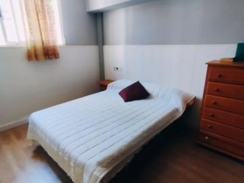 ESPECTACULAR CHALET DE 6 DORMITORIOS Y 4 WC EN AGUAS NUEVAS