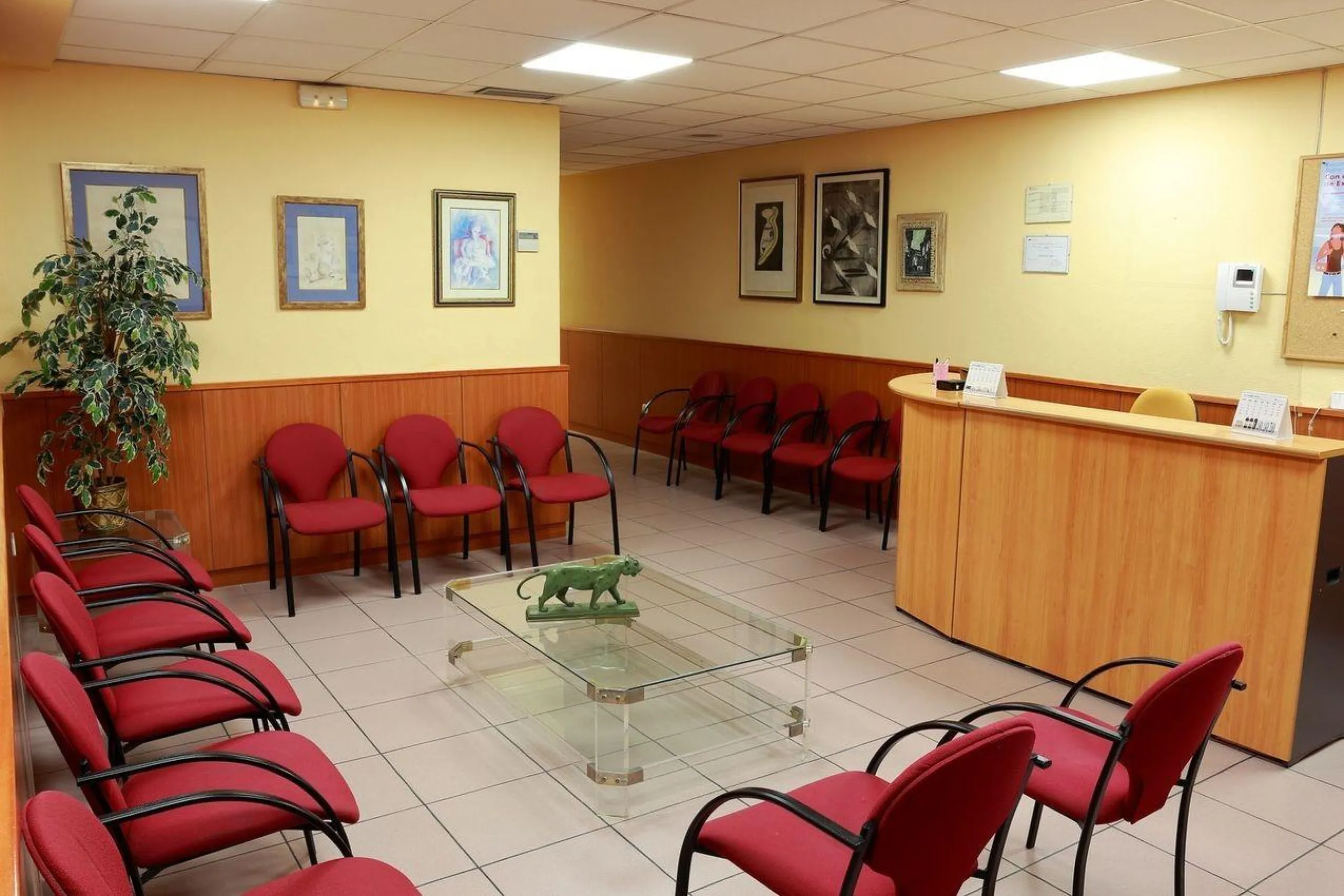 PISO EN VENTA EN ALMAGRO, CHAMBERÍ