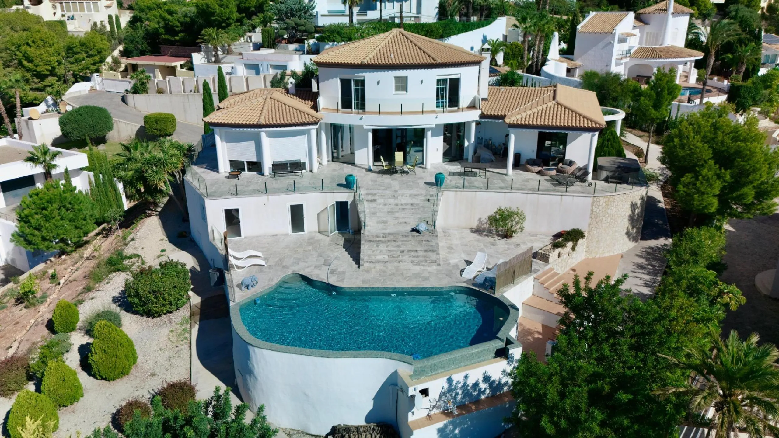 Elegant Villa with Sea Views and Altea la Vella 🌊✨