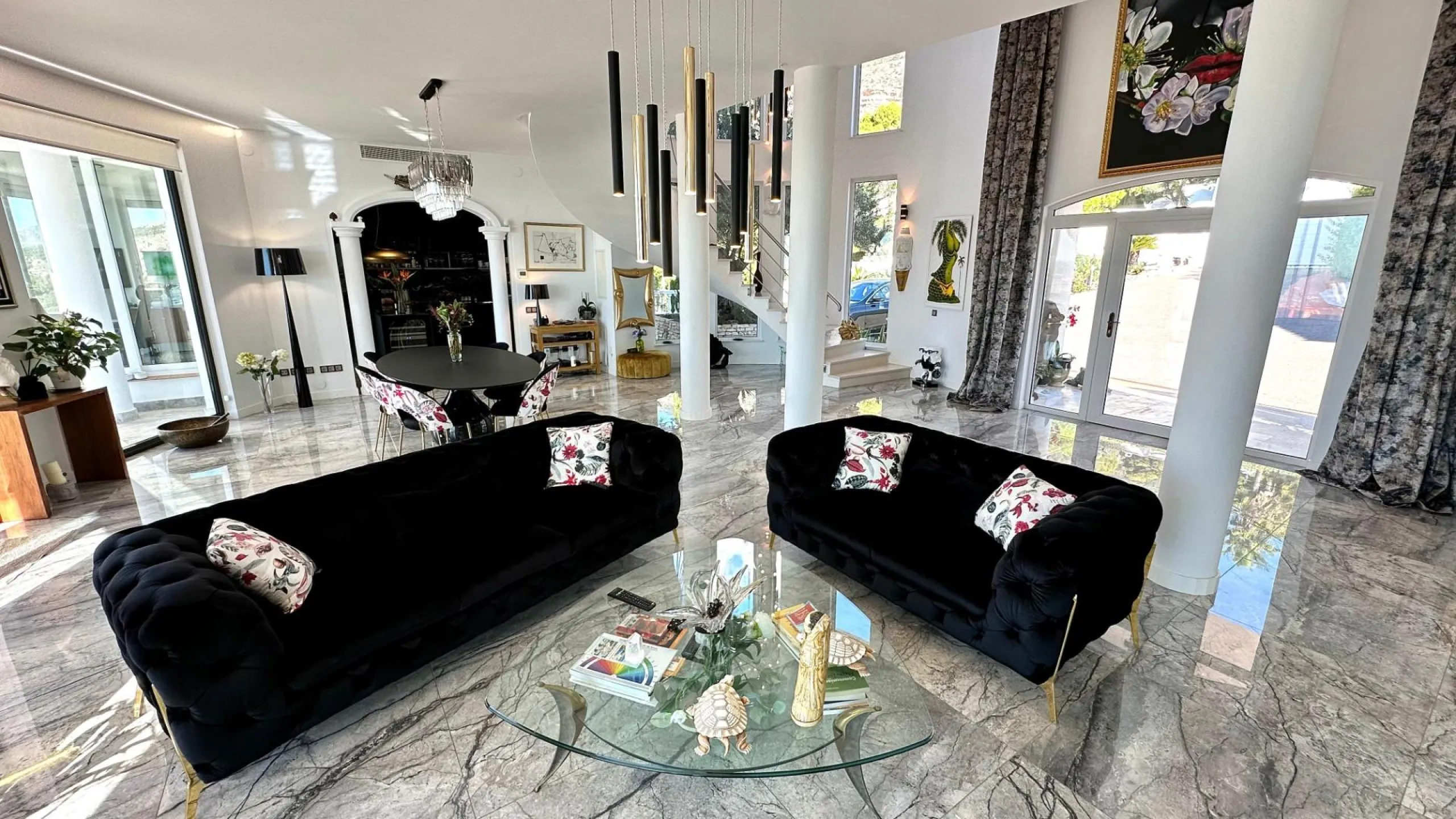 Elegant Villa with Sea Views and Altea la Vella 🌊✨