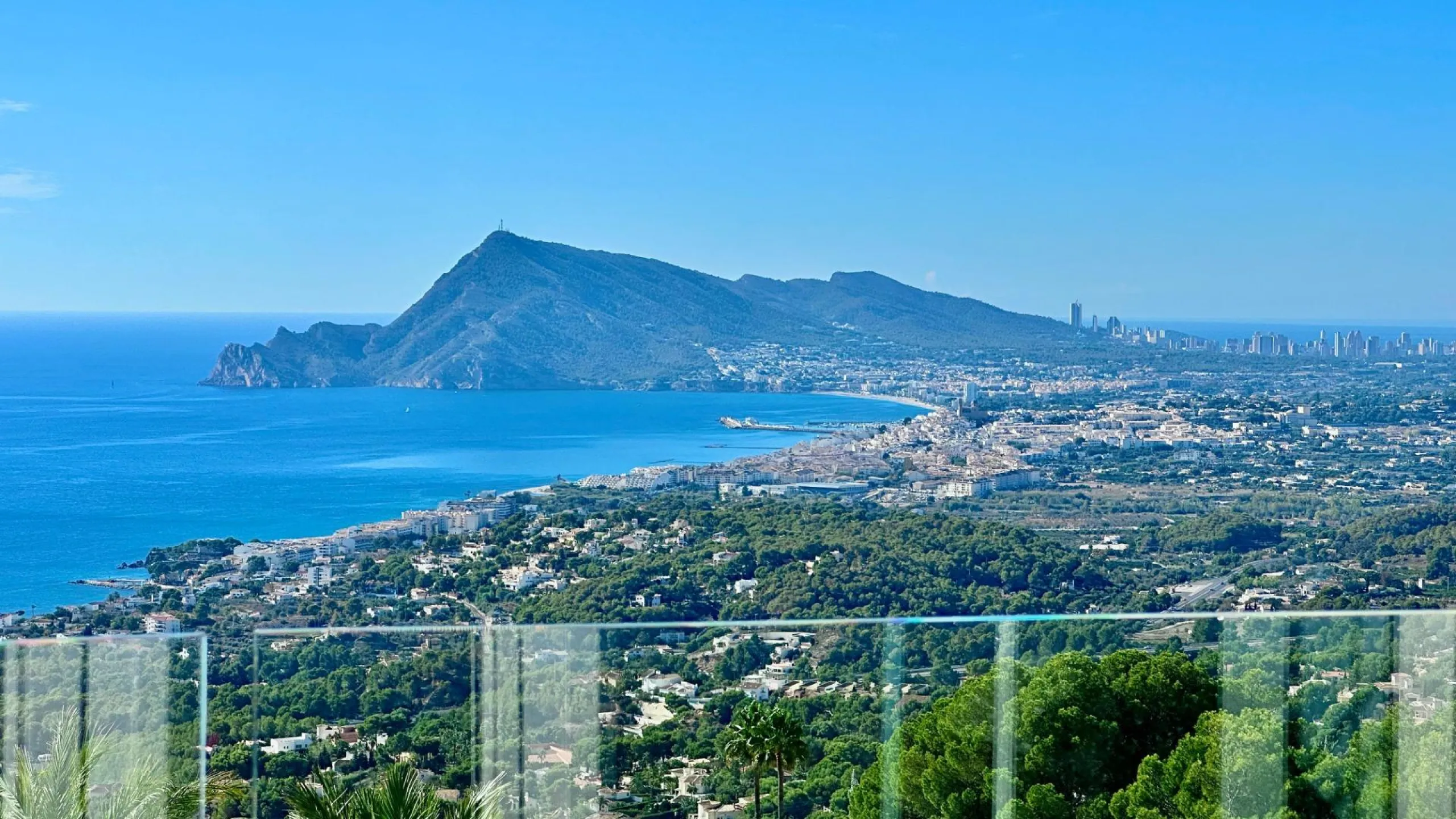 Elegant Villa with Sea Views and Altea la Vella 🌊✨
