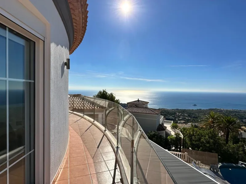 Elegant Villa with Sea Views and Altea la Vella 🌊✨