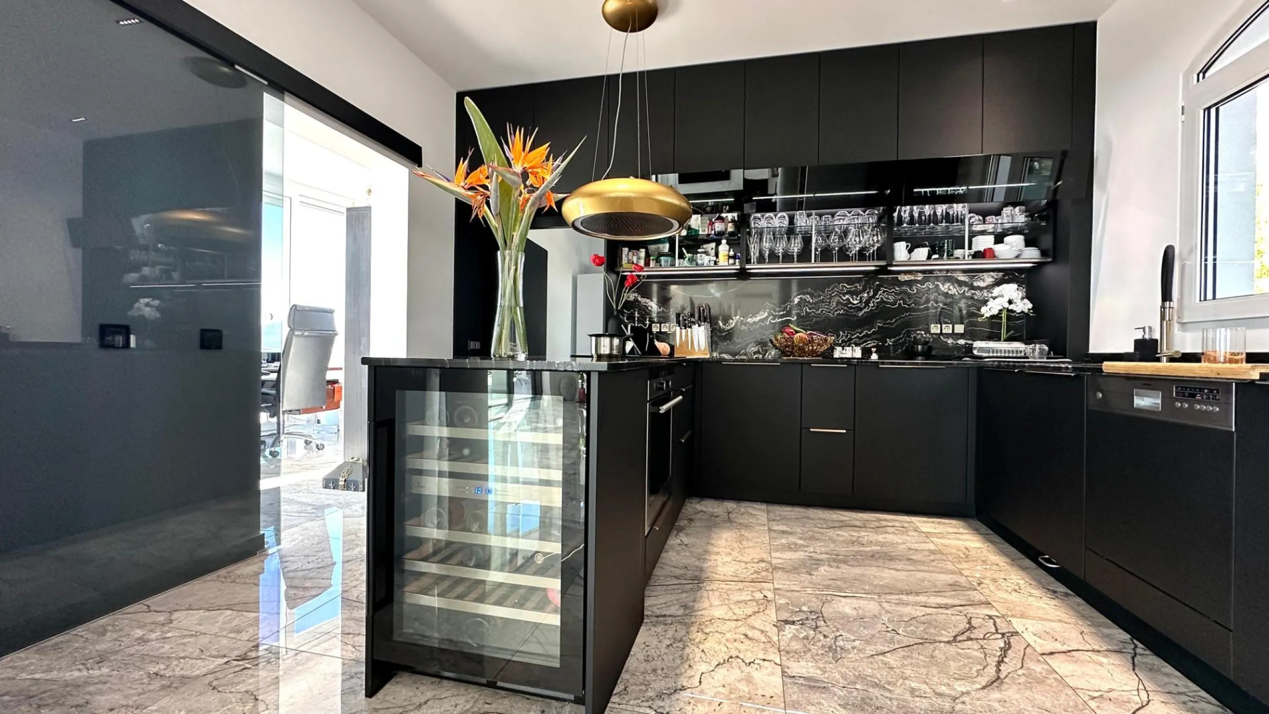 Elegant Villa with Sea Views and Altea la Vella 🌊✨