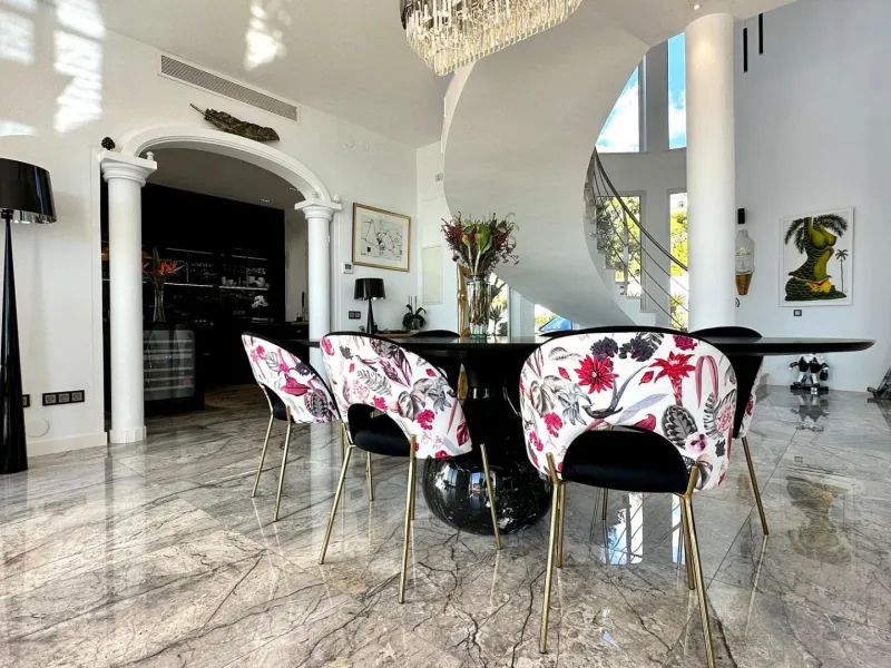 Elegant Villa with Sea Views and Altea la Vella 🌊✨