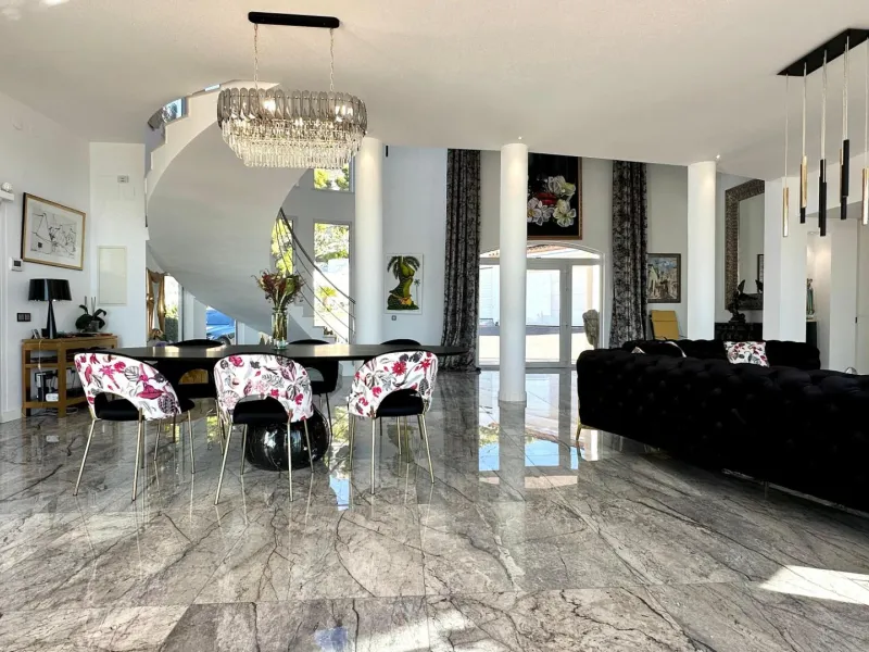 Elegant Villa with Sea Views and Altea la Vella 🌊✨
