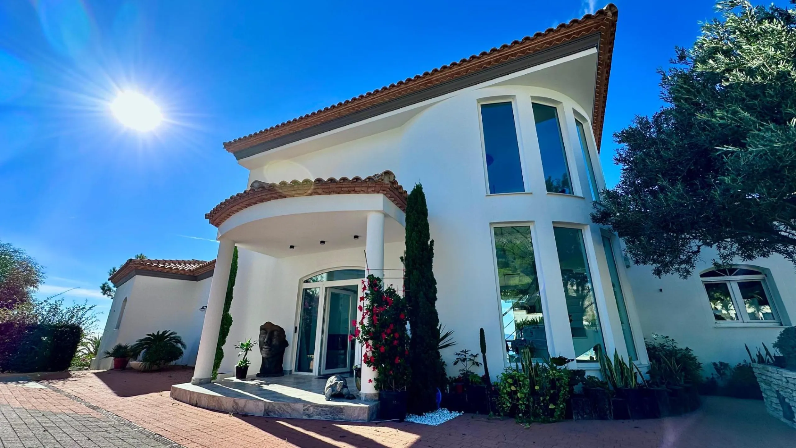 Elegant Villa with Sea Views and Altea la Vella 🌊✨