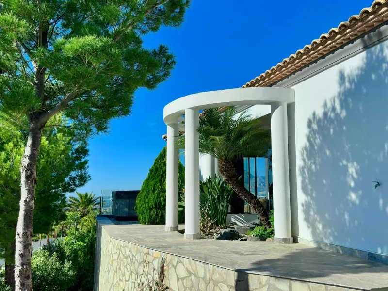 Elegant Villa with Sea Views and Altea la Vella 🌊✨