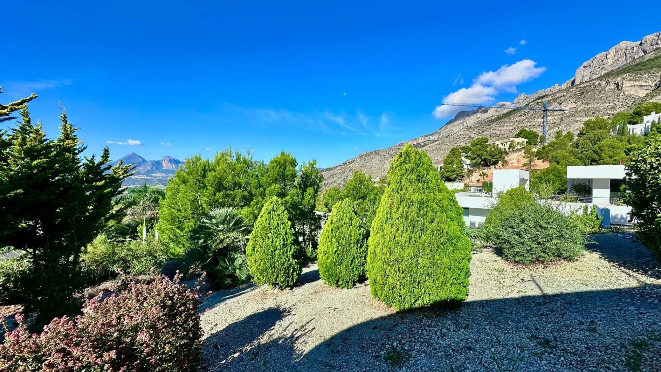 Elegant Villa with Sea Views and Altea la Vella 🌊✨