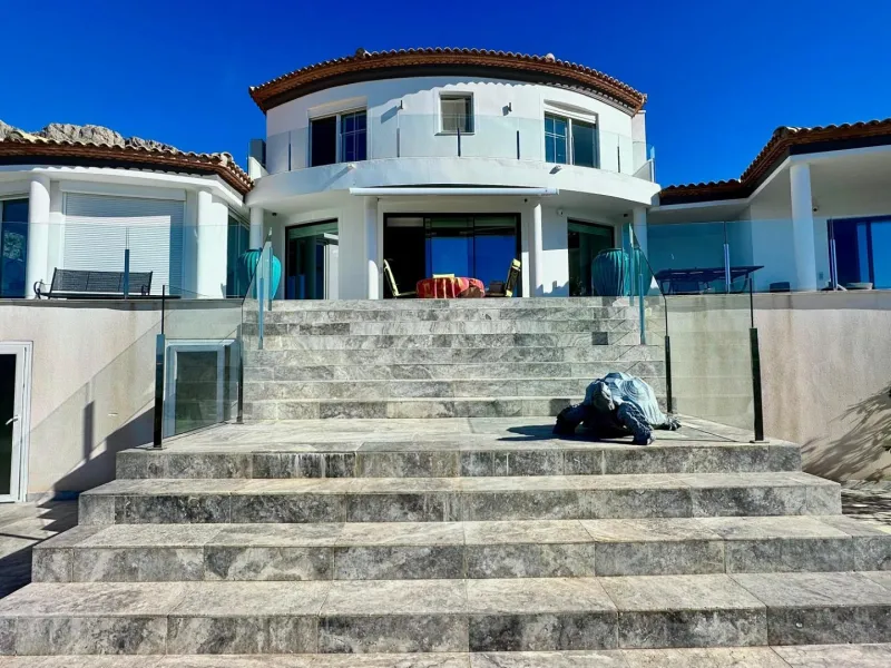 Elegant Villa with Sea Views and Altea la Vella 🌊✨