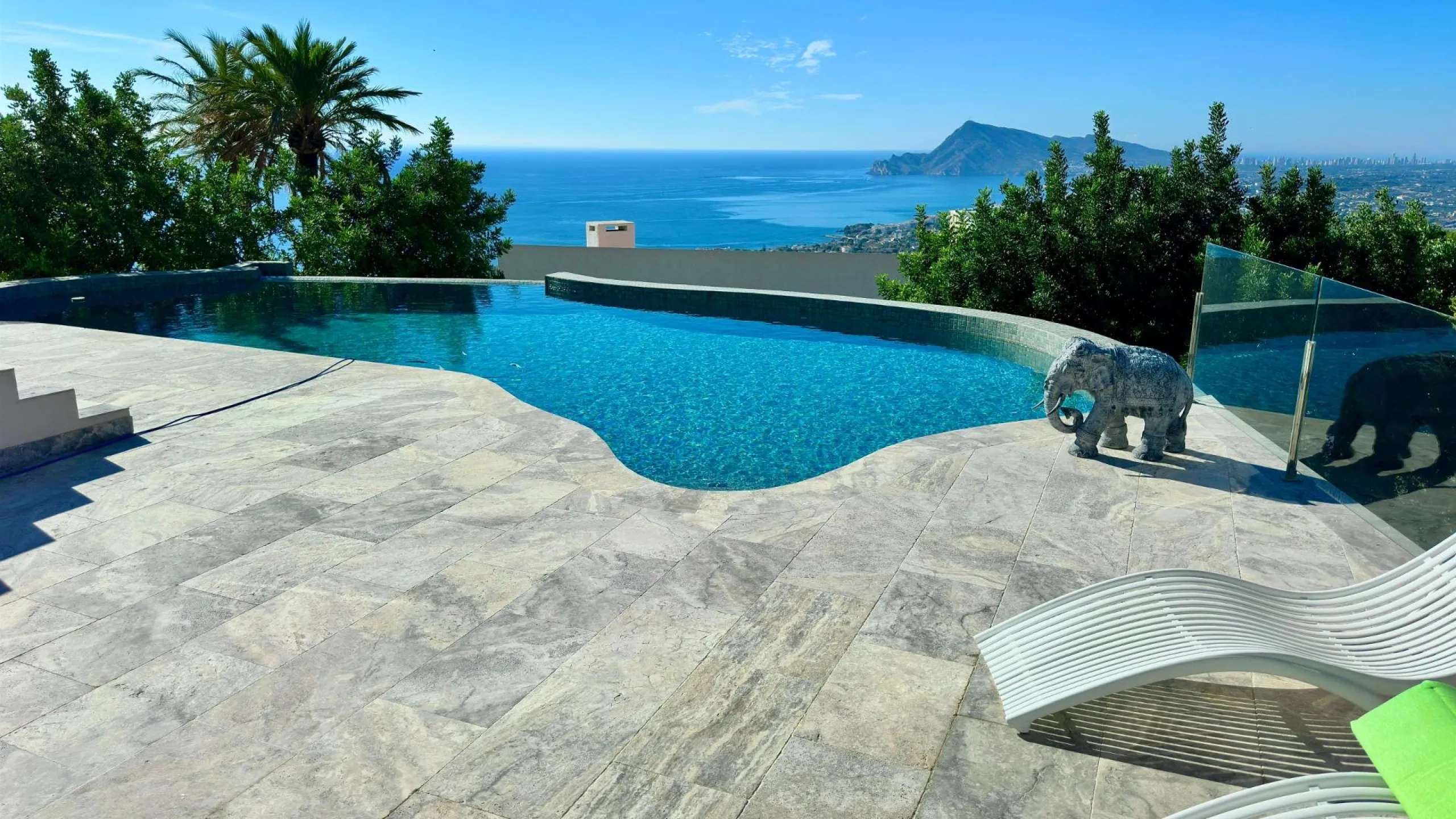 Elegant Villa with Sea Views and Altea la Vella 🌊✨