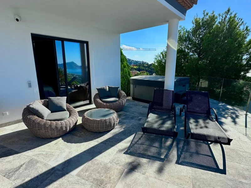 Elegant Villa with Sea Views and Altea la Vella 🌊✨