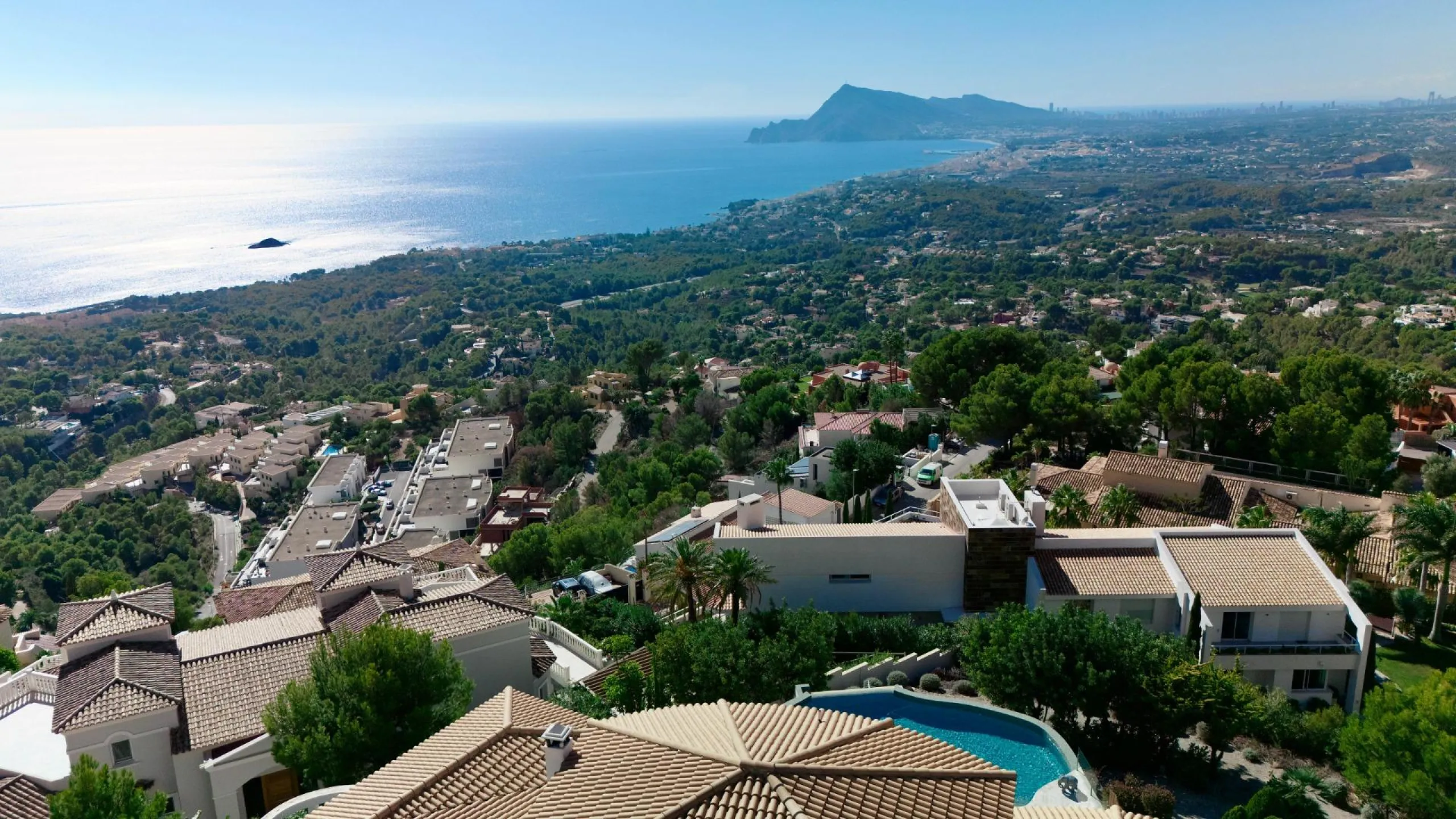 Elegant Villa with Sea Views and Altea la Vella 🌊✨