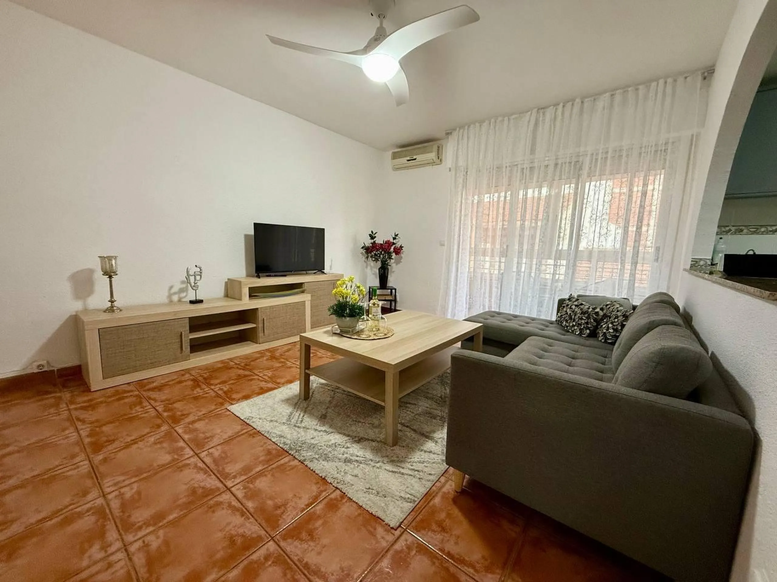 Exclusive apartment with 2 bedrooms and 3 terraces - Ref. A10245