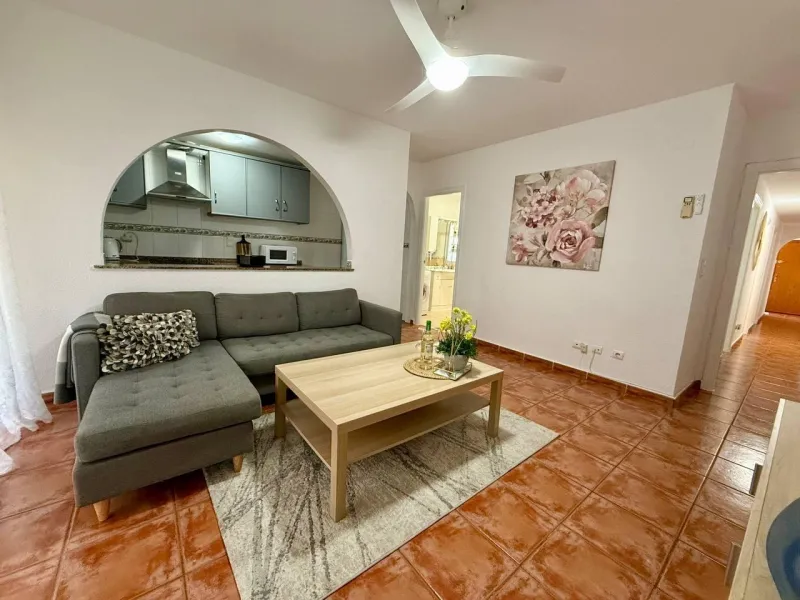 Exclusive apartment with 2 bedrooms and 3 terraces - Ref. A10245