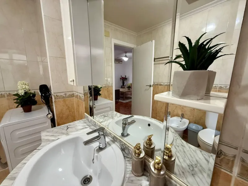 Exclusive apartment with 2 bedrooms and 3 terraces - Ref. A10245