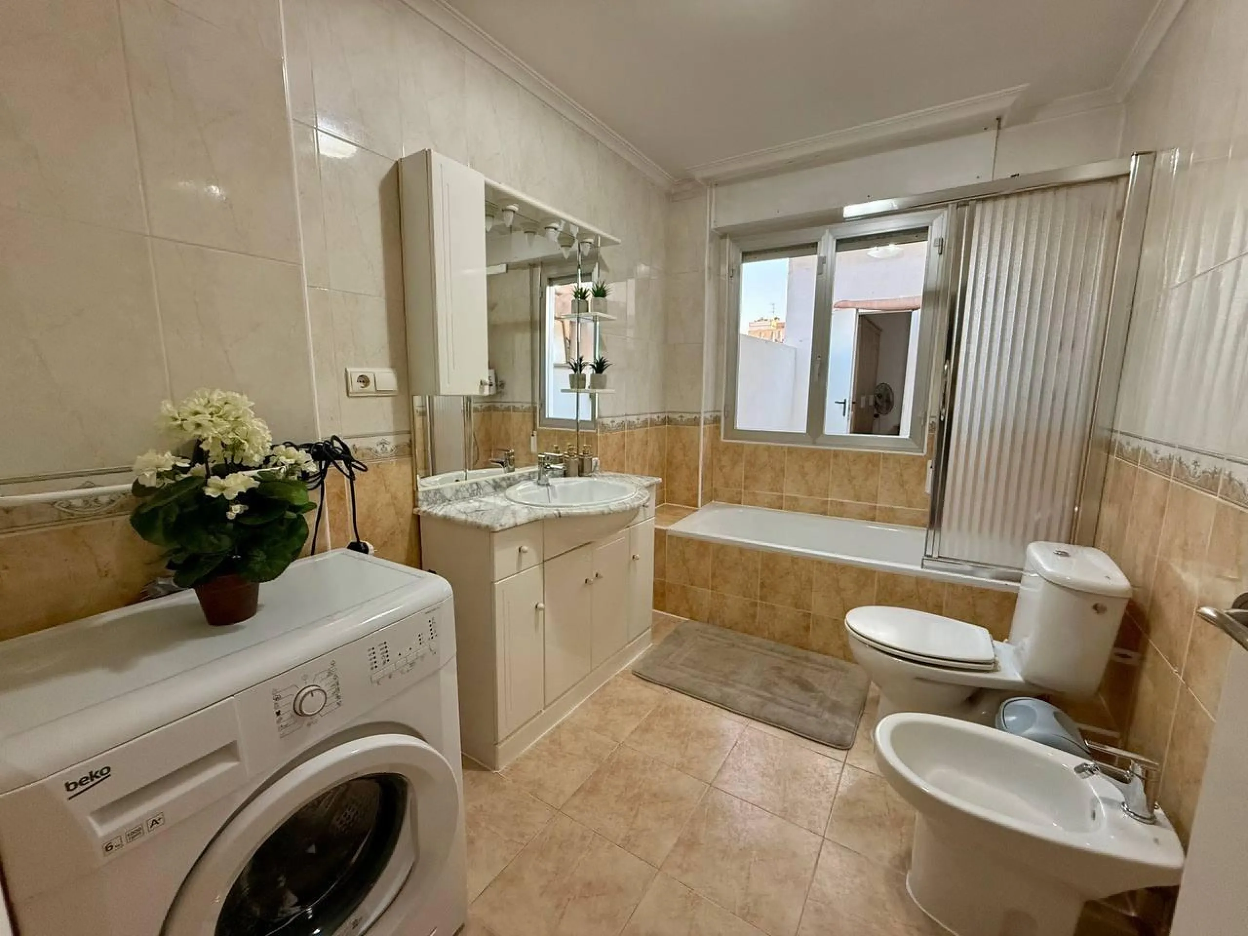 Exclusive apartment with 2 bedrooms and 3 terraces - Ref. A10245