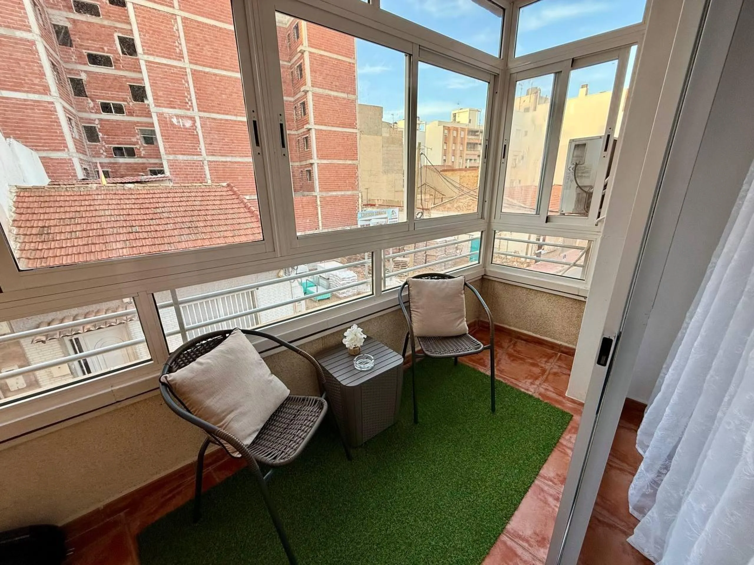 Exclusive apartment with 2 bedrooms and 3 terraces - Ref. A10245