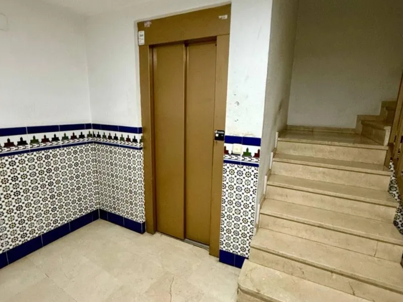 Exclusive apartment with 2 bedrooms and 3 terraces - Ref. A10245