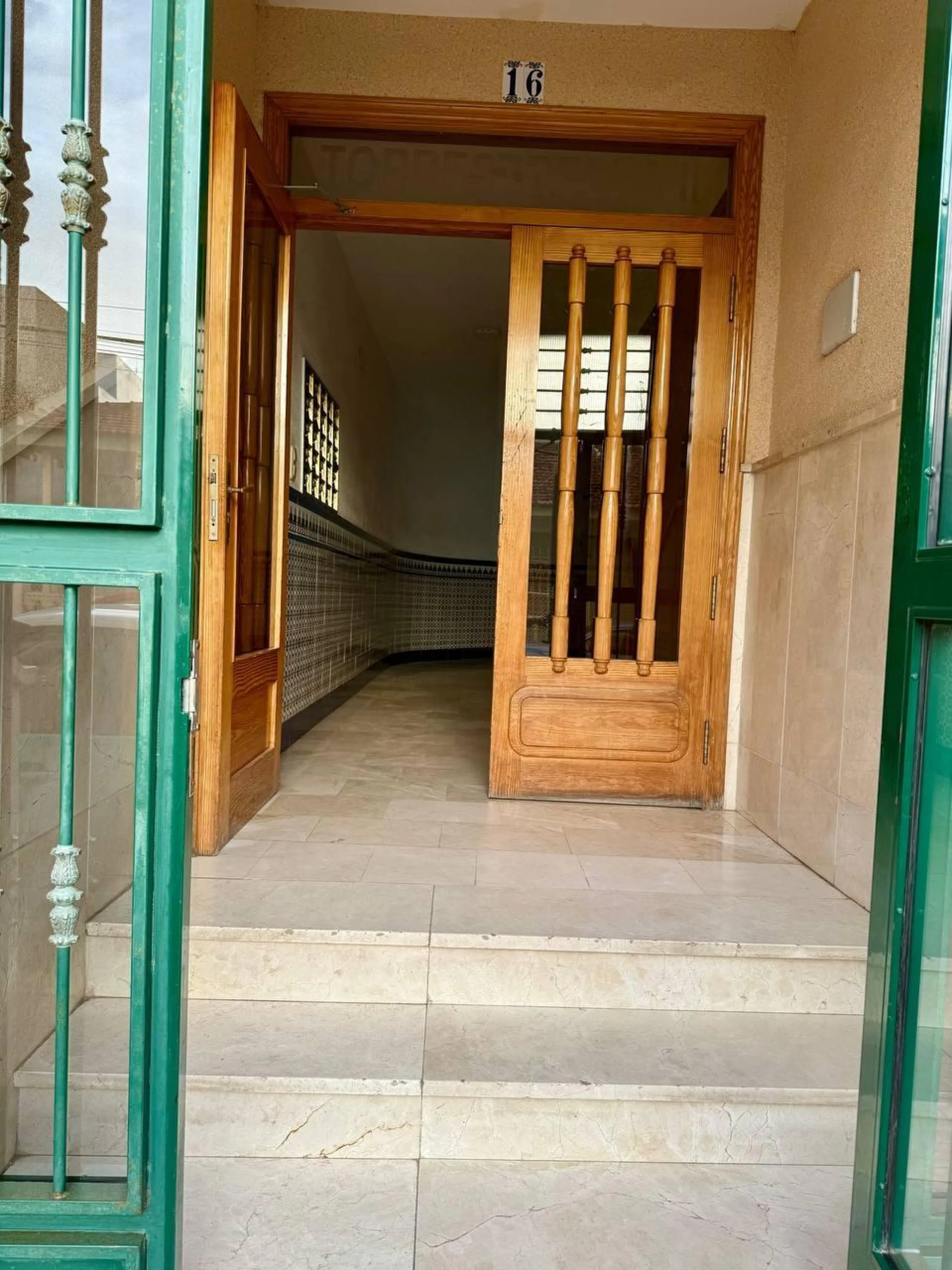 Exclusive apartment with 2 bedrooms and 3 terraces - Ref. A10245