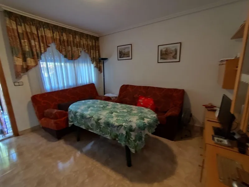ADOSADO EN LOS ALCAZARES 3 DORM. 2 BAÑOS. PLAYA A 500 METROS.