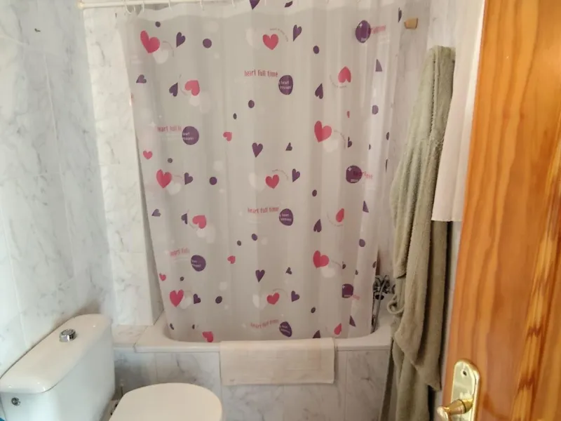 ADOSADO EN LOS ALCAZARES 3 DORM. 2 BAÑOS. PLAYA A 500 METROS.