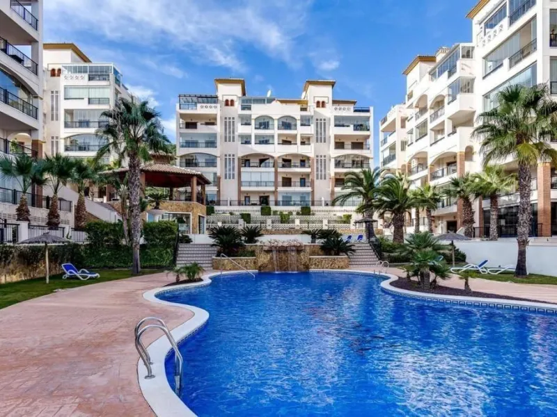 Exclusive Apartment in Guardamar del Segura with Sea Views