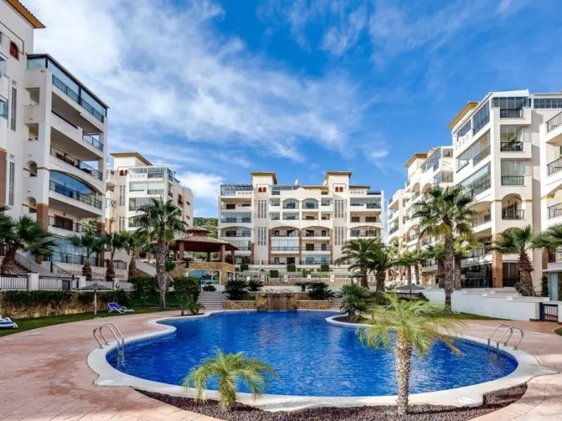 Exclusive Apartment in Guardamar del Segura with Sea Views