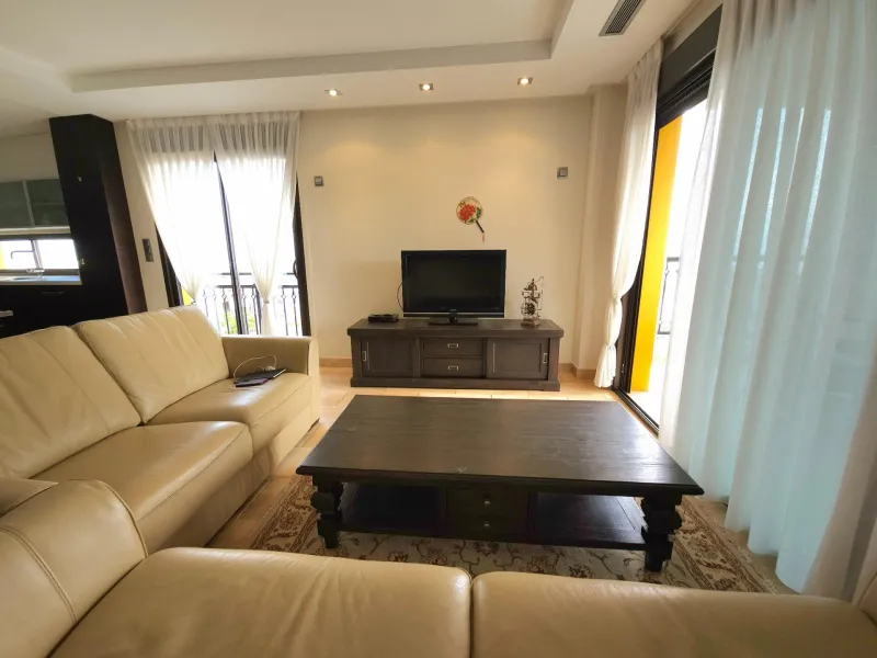 Exclusive Apartment in Guardamar del Segura with Sea Views