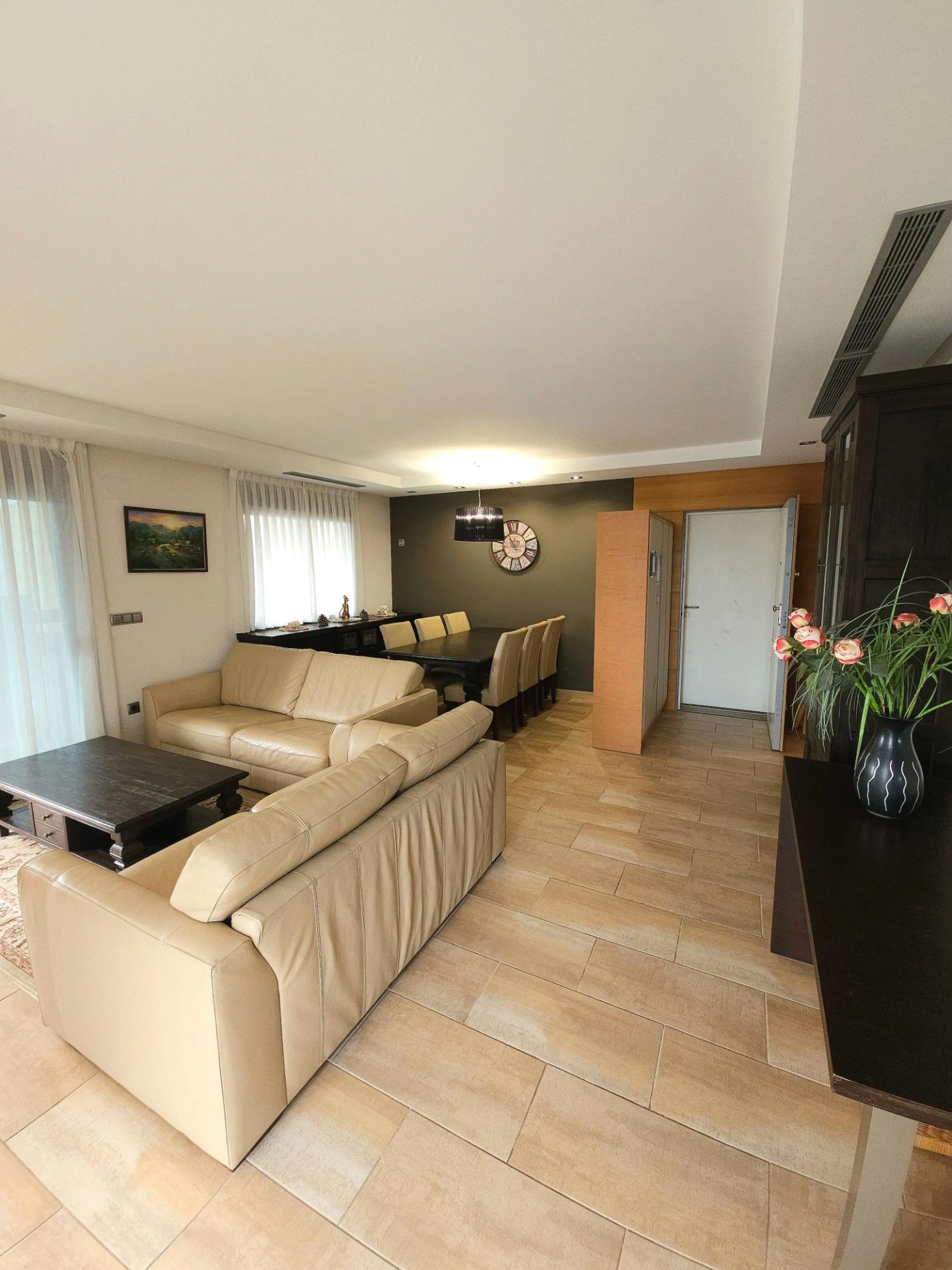 Exclusive Apartment in Guardamar del Segura with Sea Views