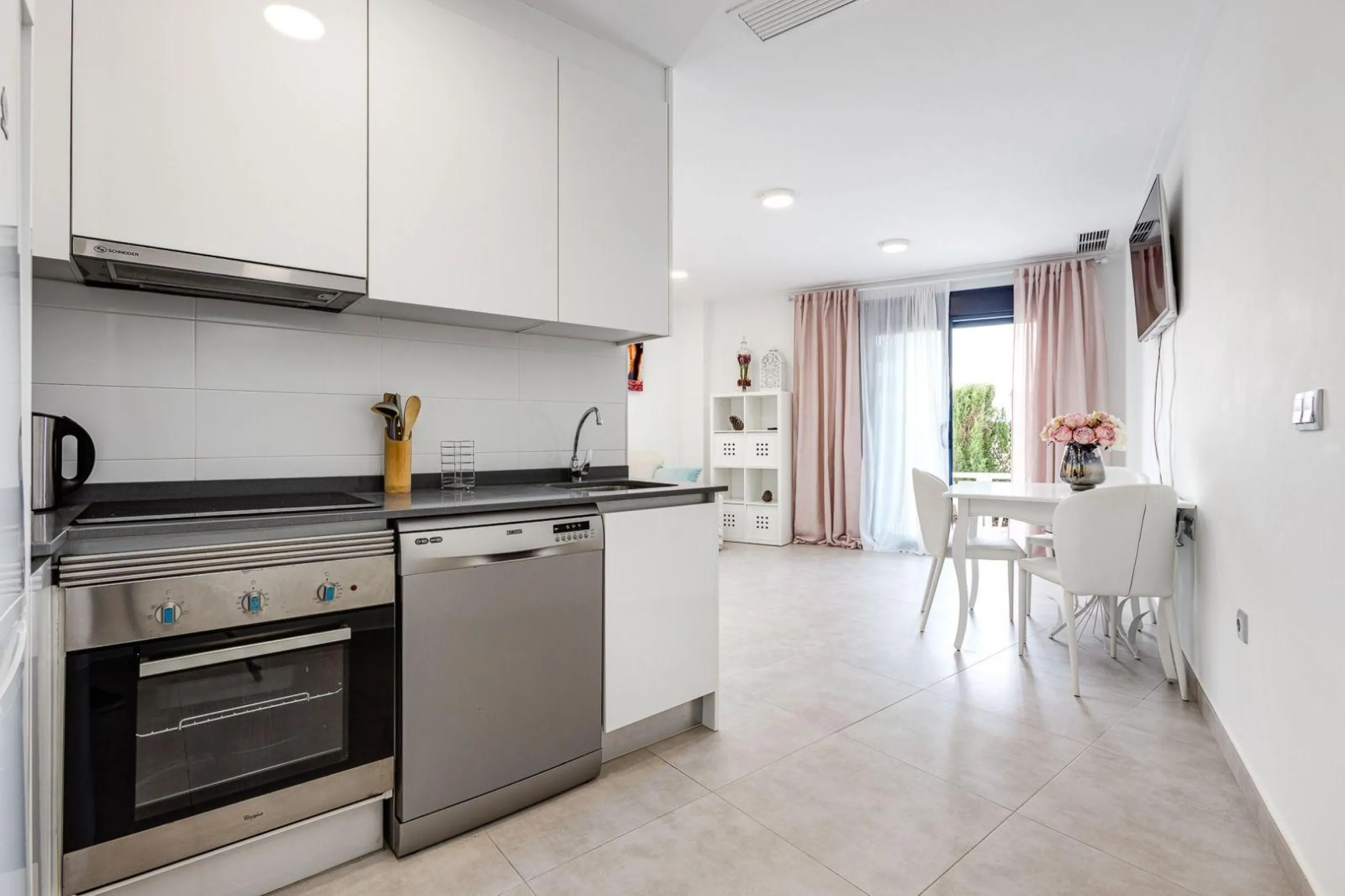 Ground-Floor Apartment for Sale Near La Mata Beach