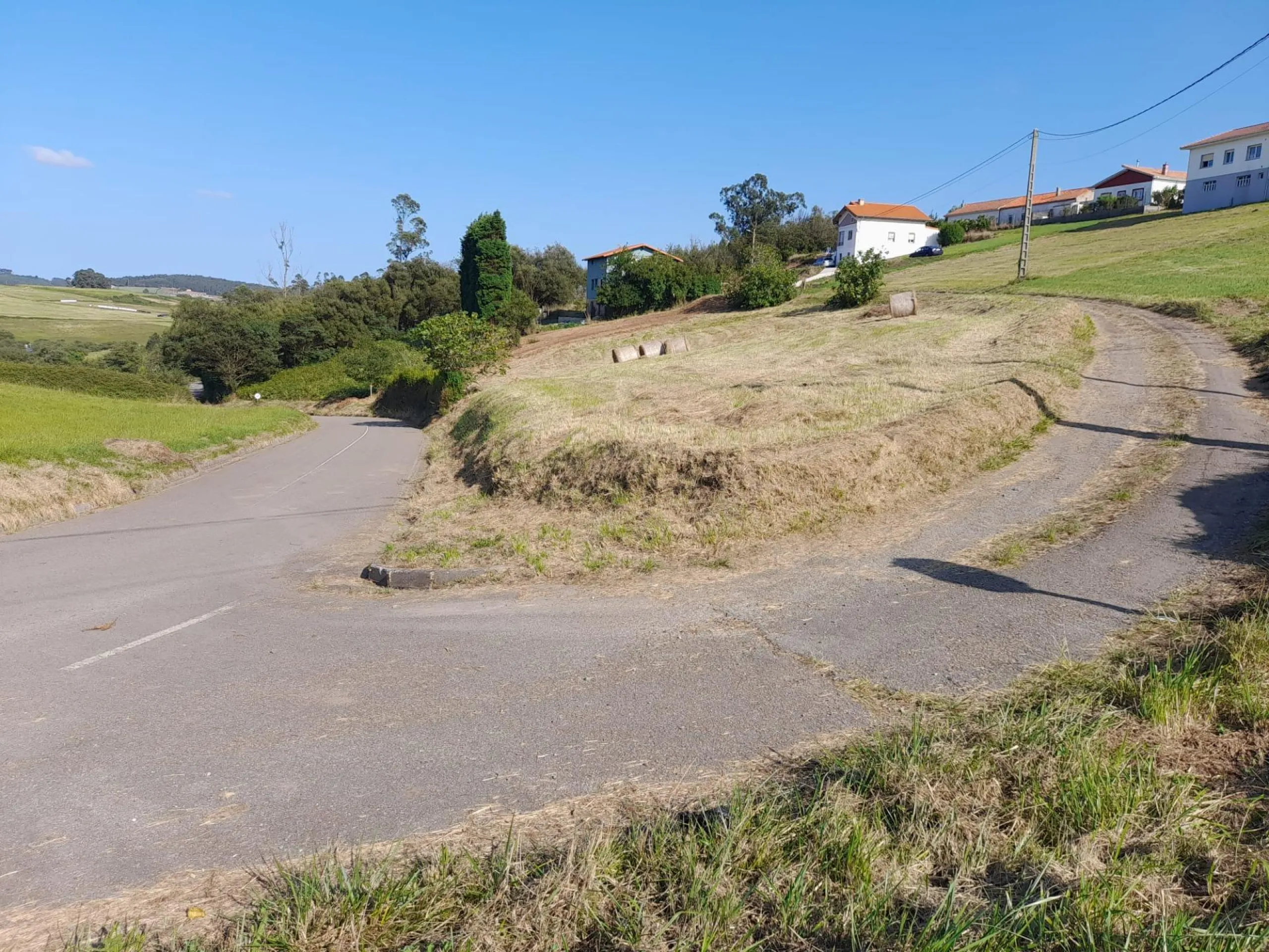 Oportunidad de Inversión: Terreno Urbano en Gozón, San Martin de Podes