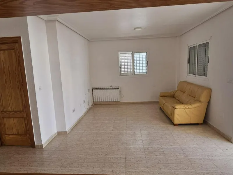 ORIHUELA COSTA EXCLUSIVA: ZENIAMAR 3, 4 HABS AMPLIO JARDIN PISCINA COM 320.000 EUROS!
