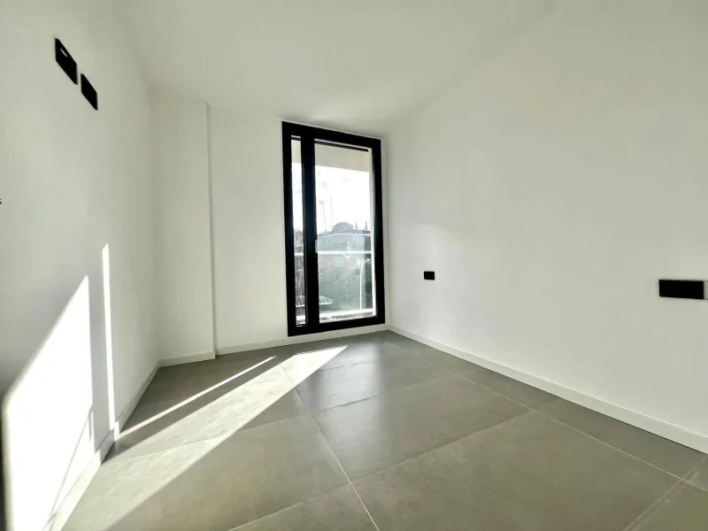 Penthouse with Private Terrace in Bellaterra, Barcelona