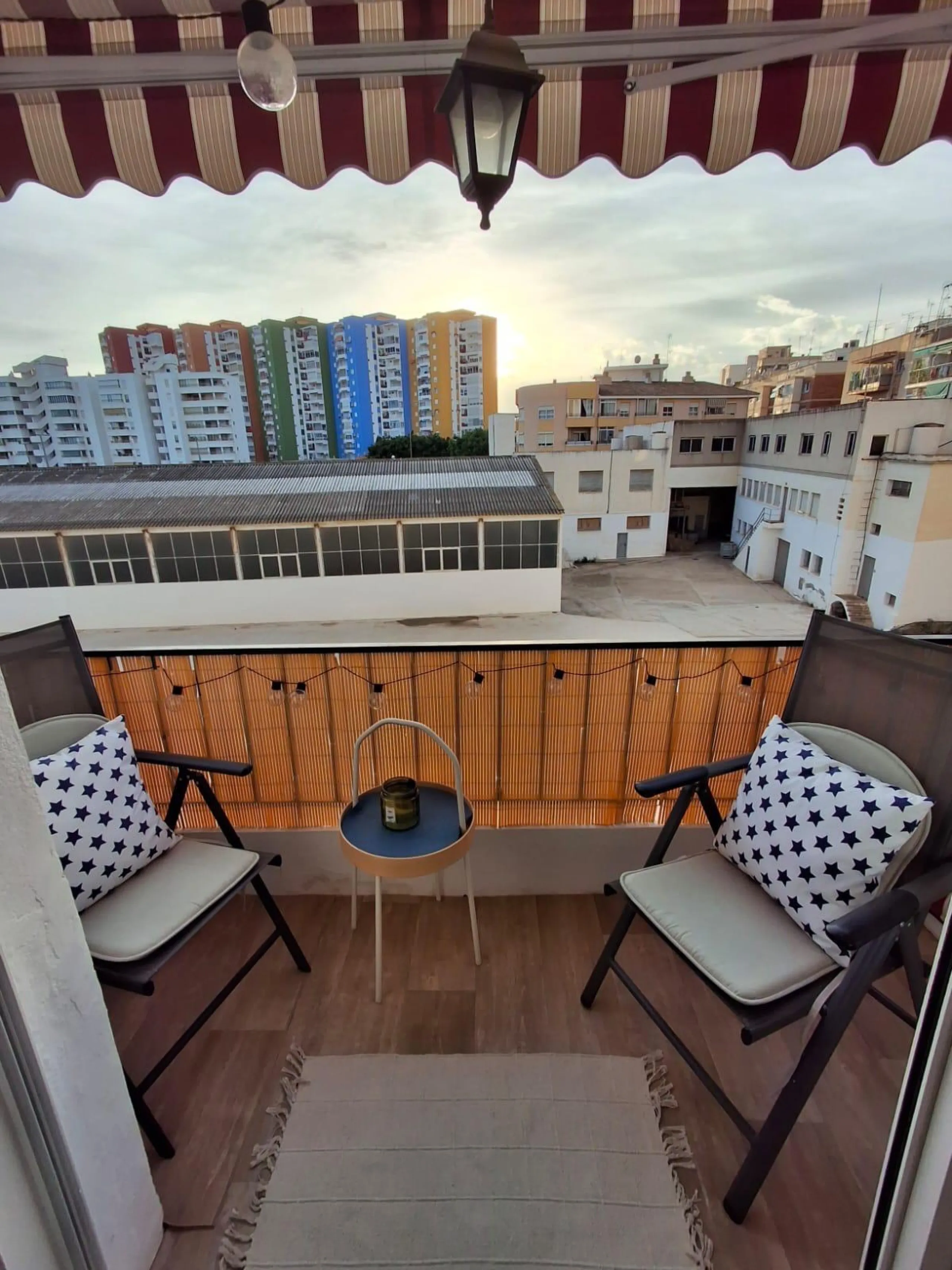 ¡Tu nuevo hogar junto a la playa te espera!
