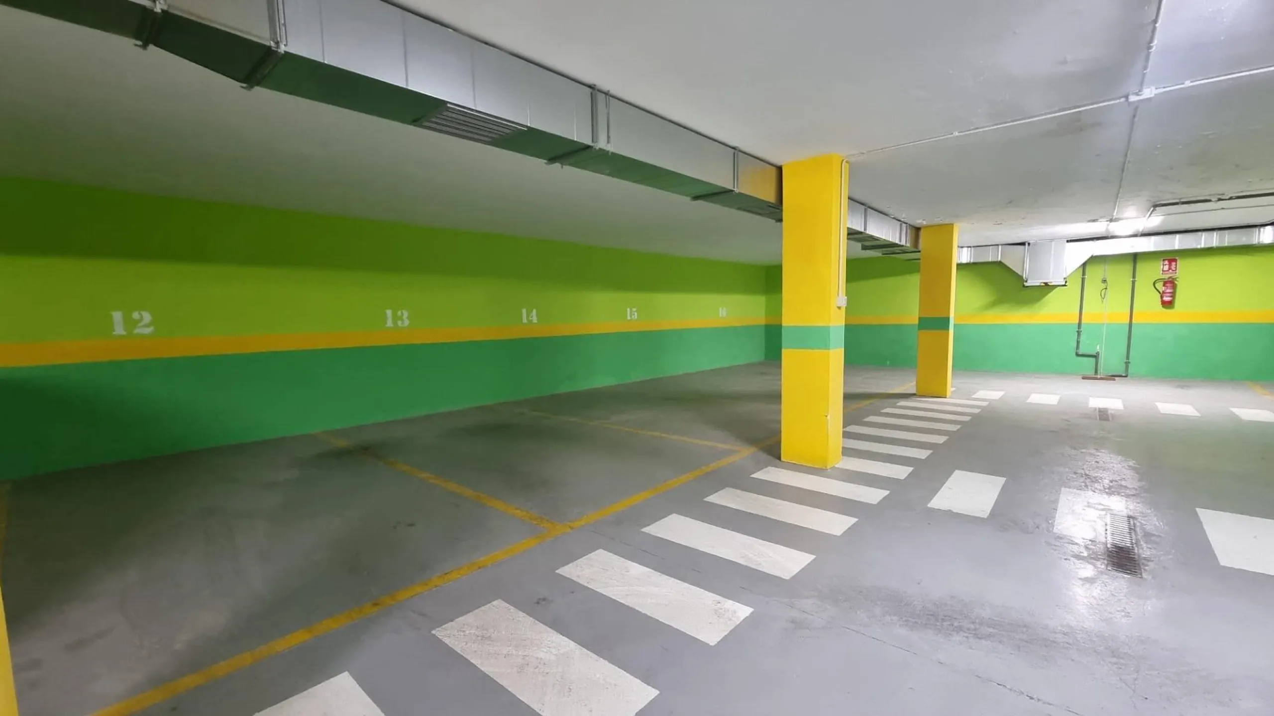 SE VENDEN PLAZAS DE GARAJE EN NUEVA TORREVIEJA