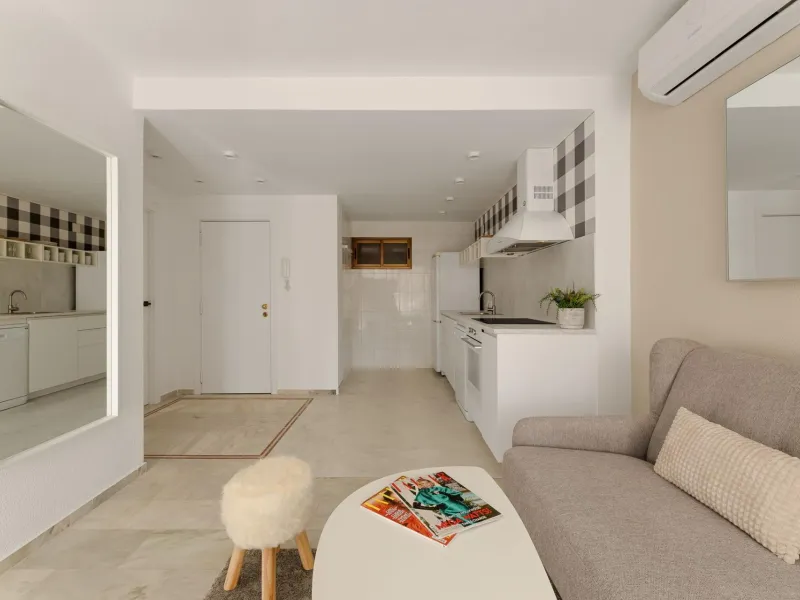 Apartment 300m from the beach, fully renovated and ready to move in 🌊