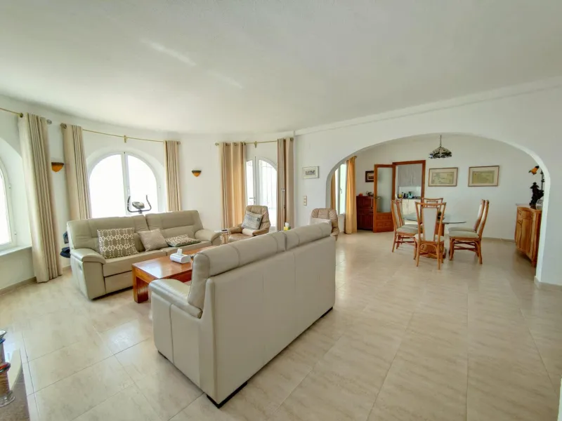 EXCLUSIVA VILLA INDEPENDIENTE EN CUMBRE DEL SOL