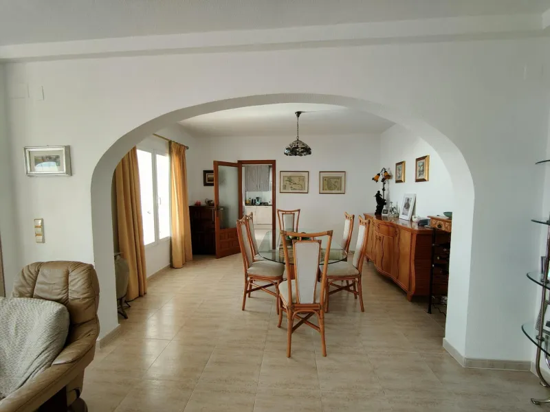 EXCLUSIVA VILLA INDEPENDIENTE EN CUMBRE DEL SOL