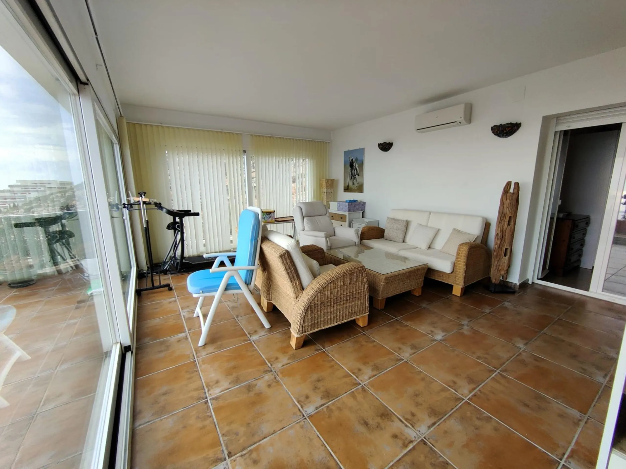 EXCLUSIVA VILLA INDEPENDIENTE EN CUMBRE DEL SOL